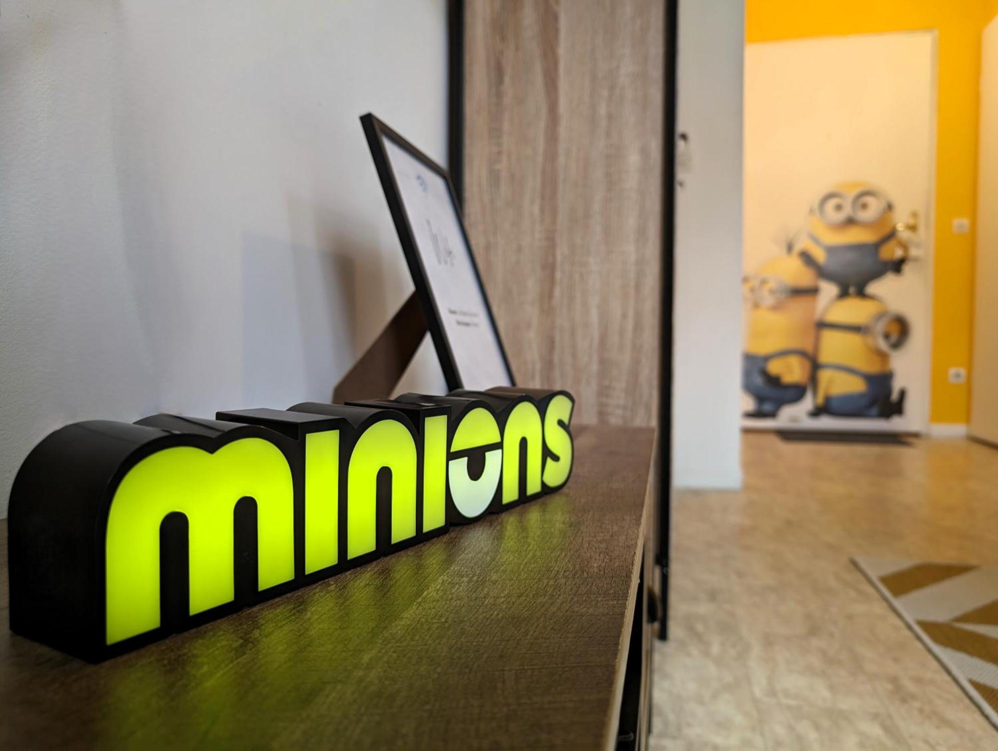 Le Repaire Des Minions - 10' Disney - Familial Bailly-Romainvilliers Eksteriør bilde